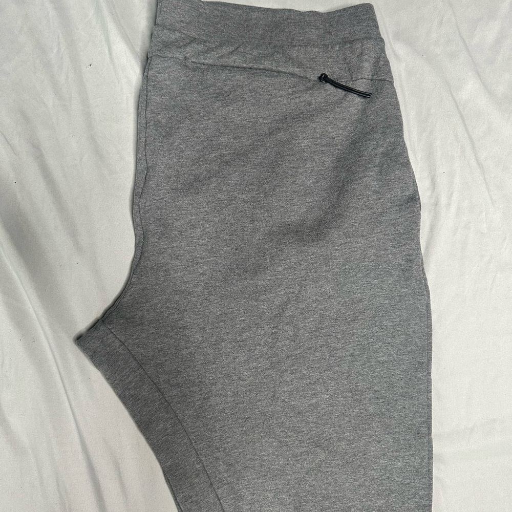 GAPfit Gray Drawstring Sweatpants Joggers - Picture 3 of 13